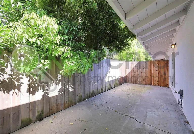 6705 Greenback Ln #5 — Photo 24