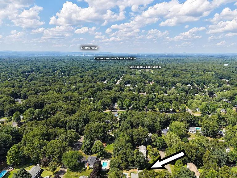 141 Cedar Rd — Photo 31