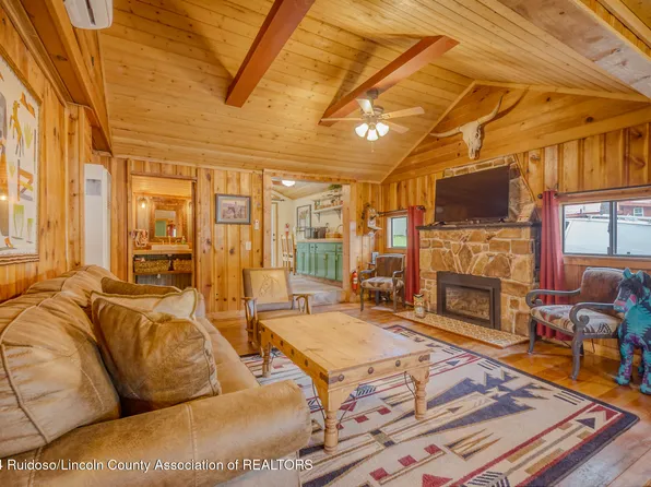 433 1st St, Ruidoso, NM 88345