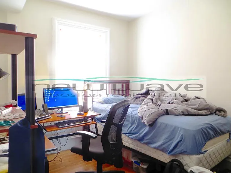 656 Massachusetts Ave #2 — Photo 5