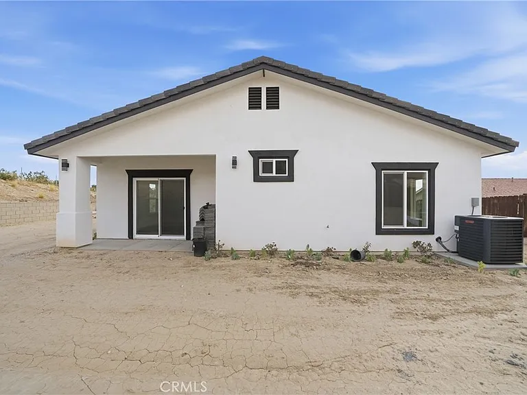 16315 Orick Ave — Photo 15