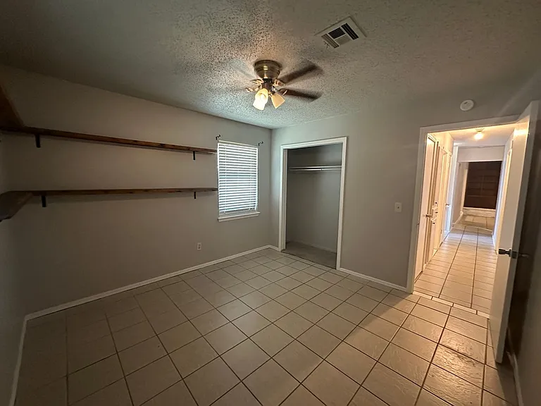 312 S Avery Dr — Photo 53