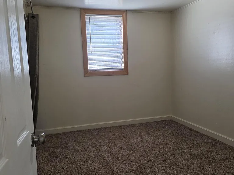 238 Terry Ave #2 — Photo 8