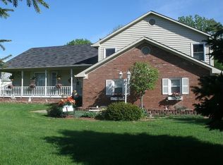 1330 S Autumn Ridge Ct, Indianapolis, IN 46239