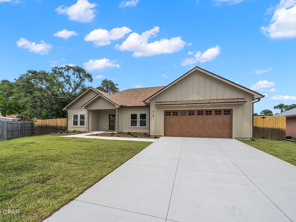 1st image of 918 Laurel Oak Ln