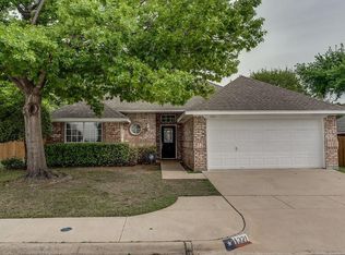 1321 Danielle Dr, Bedford, TX 76021