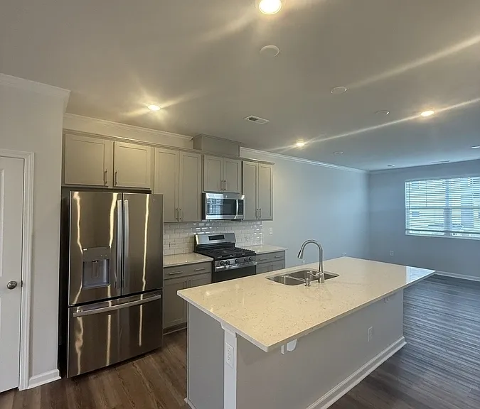 539 Deercroft Dr #1 — Photo 3