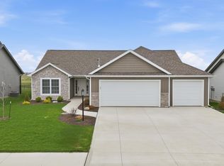 5249 Elk Run Pl, Fort Wayne, IN