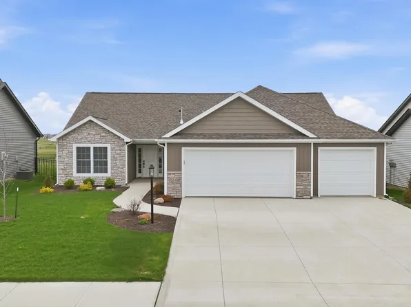 5249 Elk Run Pl, Fort Wayne, IN 46818