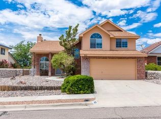 915 Stagecoach Dr, Las Cruces, NM 88011
