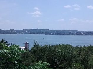 535 Serene Woods Cir, Canyon Lake, TX 78133