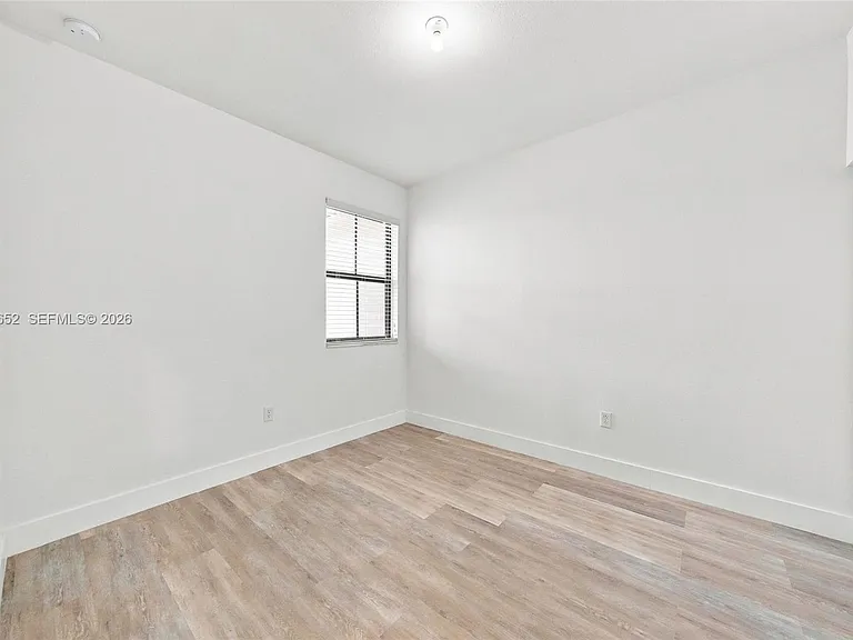 10018 SW 228th Ter — Photo 20