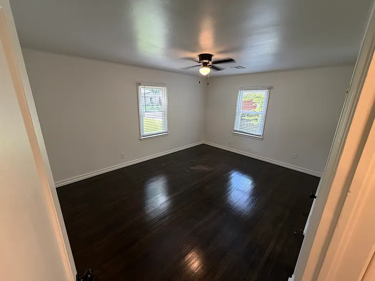 4326 S Norfolk Ave — Photo 16