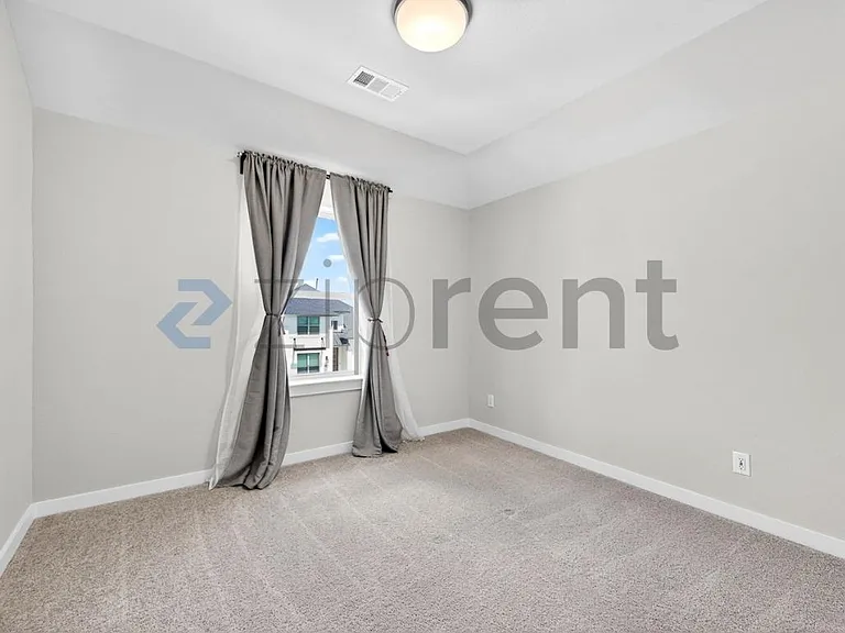2301 Norma Ln — Photo 27
