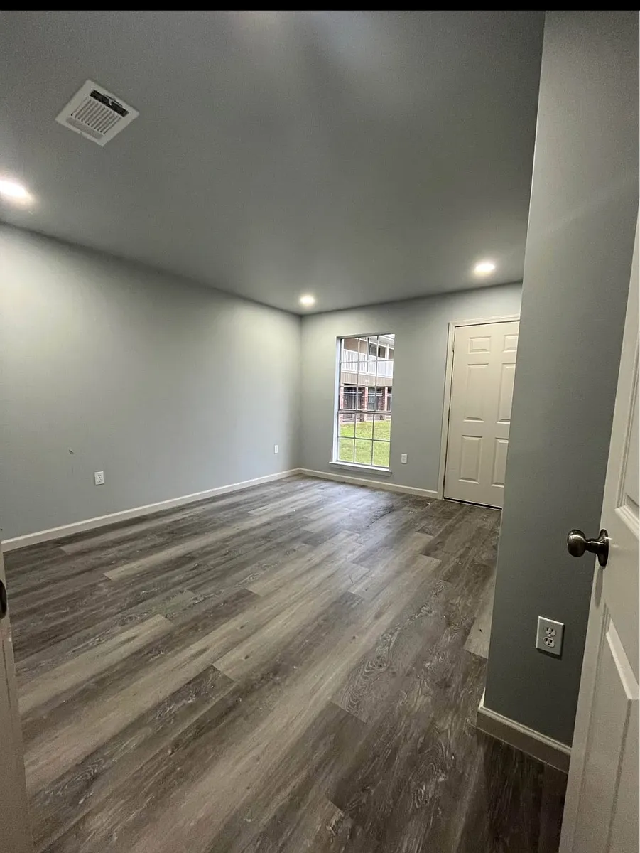 Building Photo - 3441 Oneal Ln