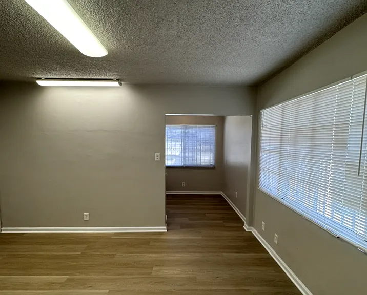 11421 S Normandie Ave #5 — Photo 2