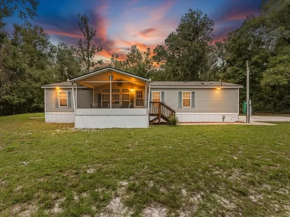 1549 NE 642nd St, Old Town, FL 32680