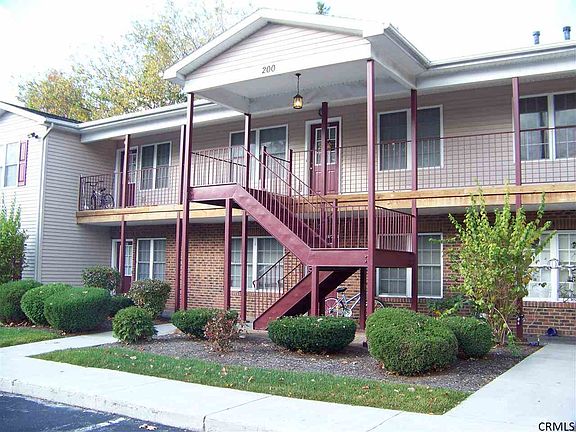 4th image of 100 Verbeck Ln