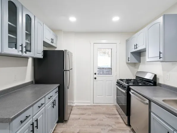 1301 Bellaire Pl, Pittsburgh, PA 15226