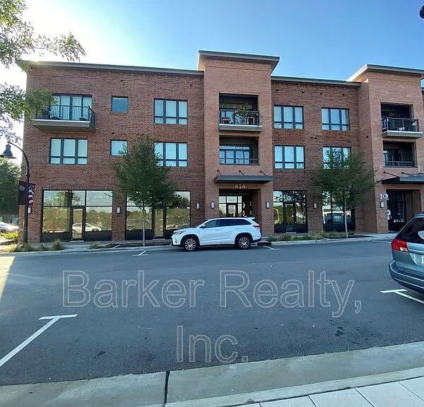414 S White St #208 — Photo 1