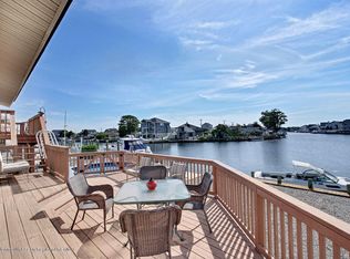 411 Bayview Ave, Bayville, NJ 08721