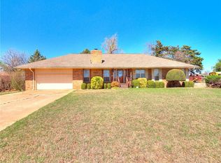 5707 NW 41st St, Warr Acres, OK 73122