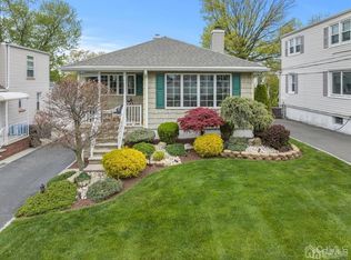 78 Highfield Rd, Colonia, NJ 07067