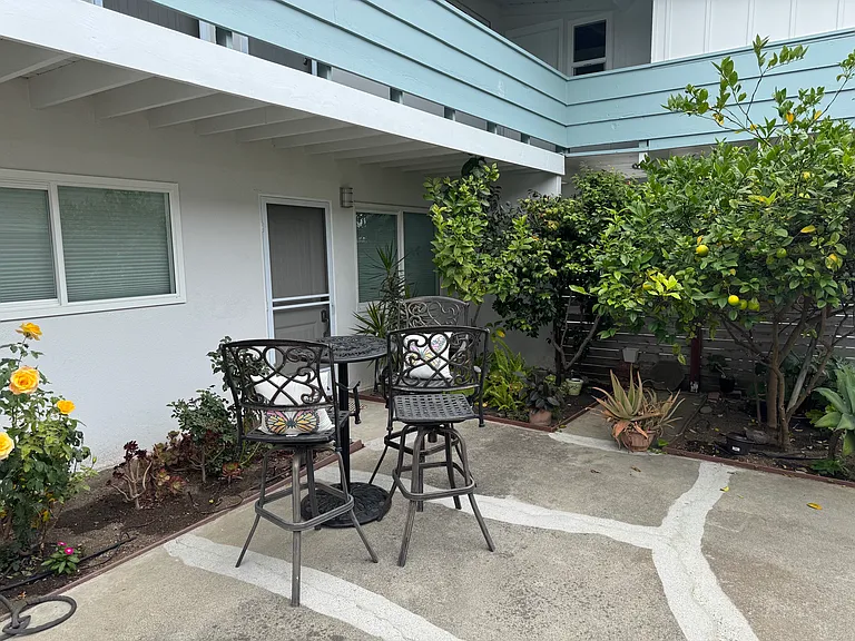 320 W Avenida Palizada #5 — Photo 16