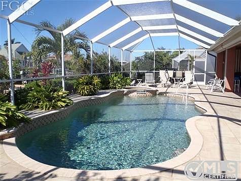2nd image of 4110 SW 26th Pl