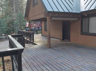 41067 Skyline Dr, Emigrant Gap, CA 95715