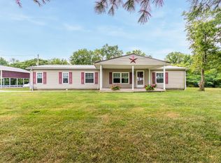 15707 Boyd Rd, Dillsboro, IN 47018