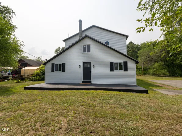 33 Alta Avenue, Queensbury, NY 12804