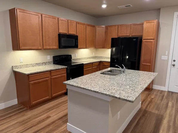 14341 E Tennessee Ave, Aurora, CO