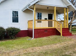 105 Hedgepath St, Liberty, SC 29657