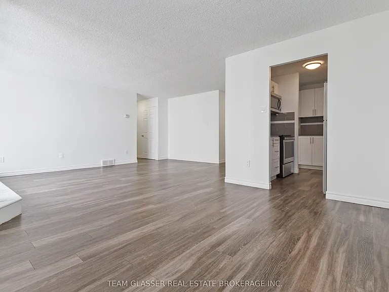 340 Colborne St #2106 — Photo 13