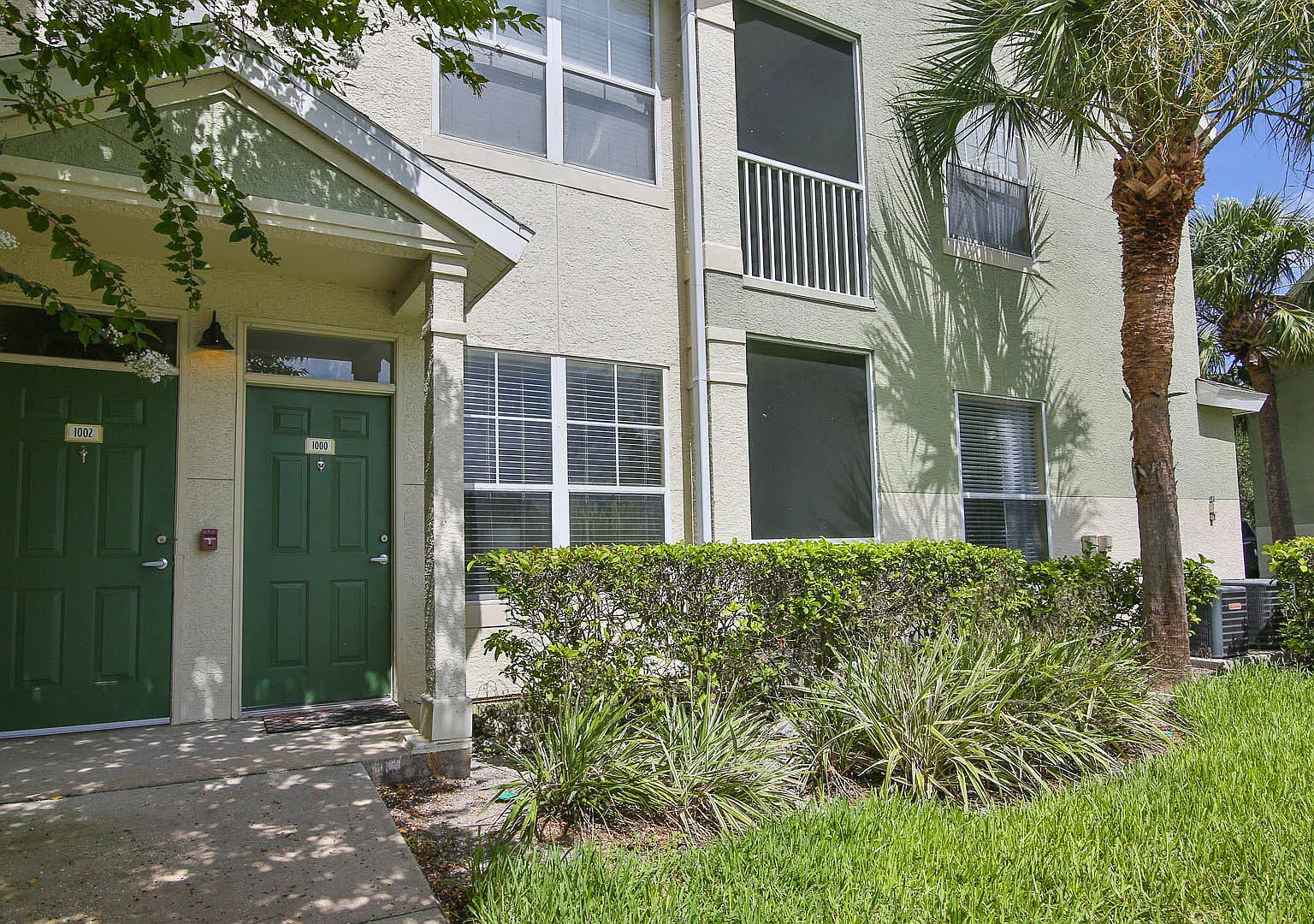 Springs at Palma Sola Apartments — Photo 2