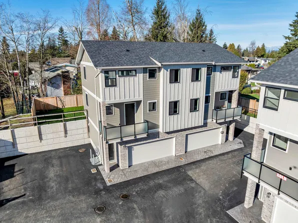 2469 Beck Rd, Abbotsford, BC V2S 4S3