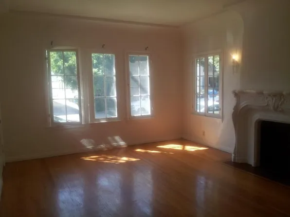 336 N Genesee Ave, Los Angeles, CA 90036