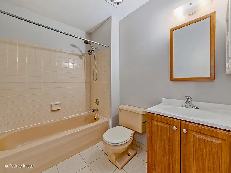 601 Willington Dr — Photo 22