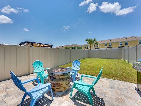 3rd image of 314 Sand Oak Blvd