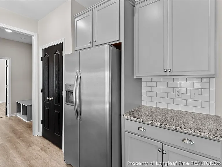 120 Chatfield Dr — Photo 12