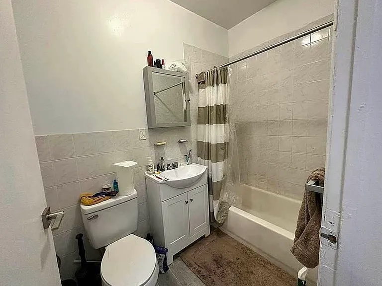 2847 Frederick Douglass Blvd #1B — Photo 6