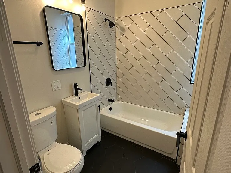 6613 S Vernon Ave #2 — Photo 10