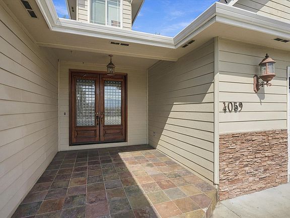 2nd image of 4059 Cherry Ln