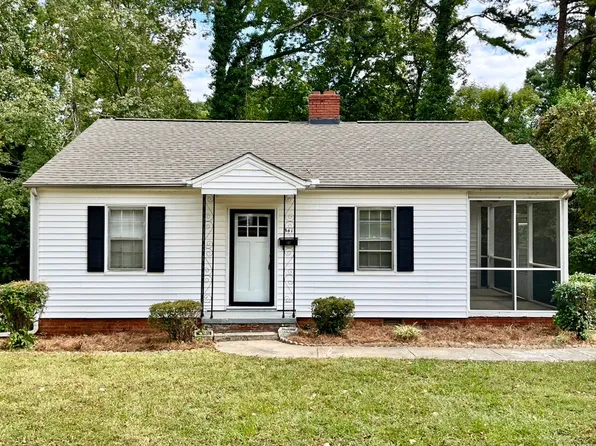 541 Ambassador St, Charlotte, NC 28208