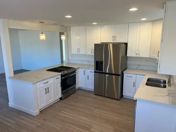 1522 Dubuque St, Oceanside, CA 92058