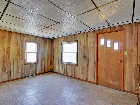 2nd image of 1 Sartoli Ave
