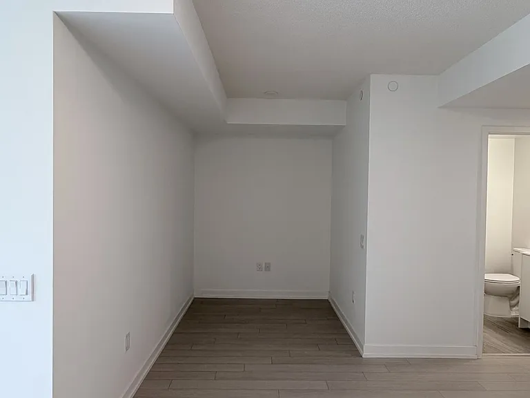4010 Eglinton Ave W #222 — Photo 15