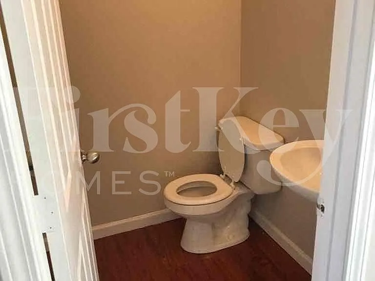 182 Prescott Ct — Photo 14