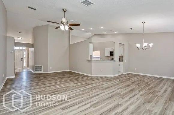 10416 Hallmark Blvd — Photo 4